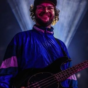 Meet your Posher, Eli